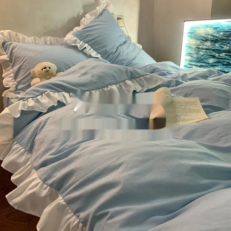 Washed cotton linen four-piece bedding set in solid colour with quilt cover, fitted sheet and pillowcases