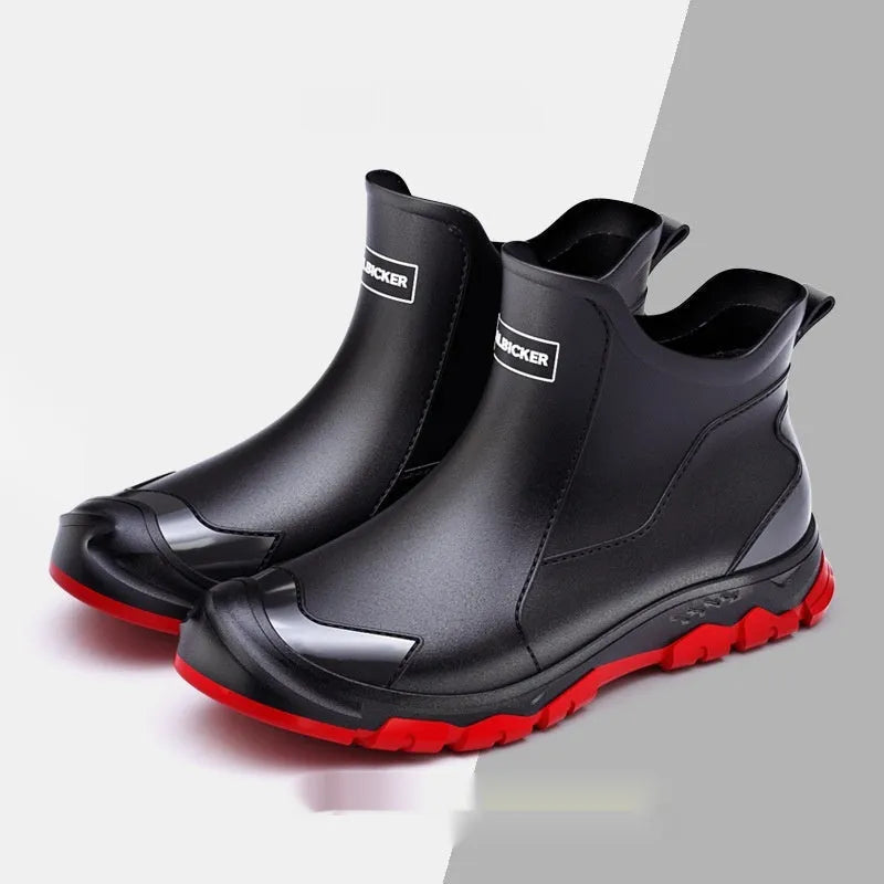 PVC outdoor wading shoes with non-slip plastic sole in low-cut boot style