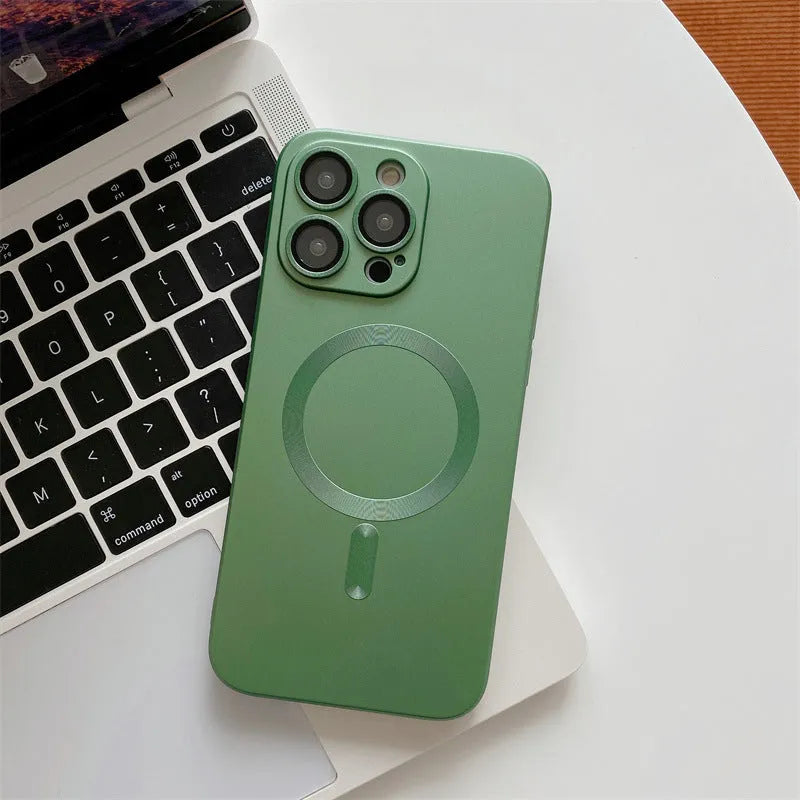 Aluminium alloy frame iPhone case with magnetic closure in five metallic colour options