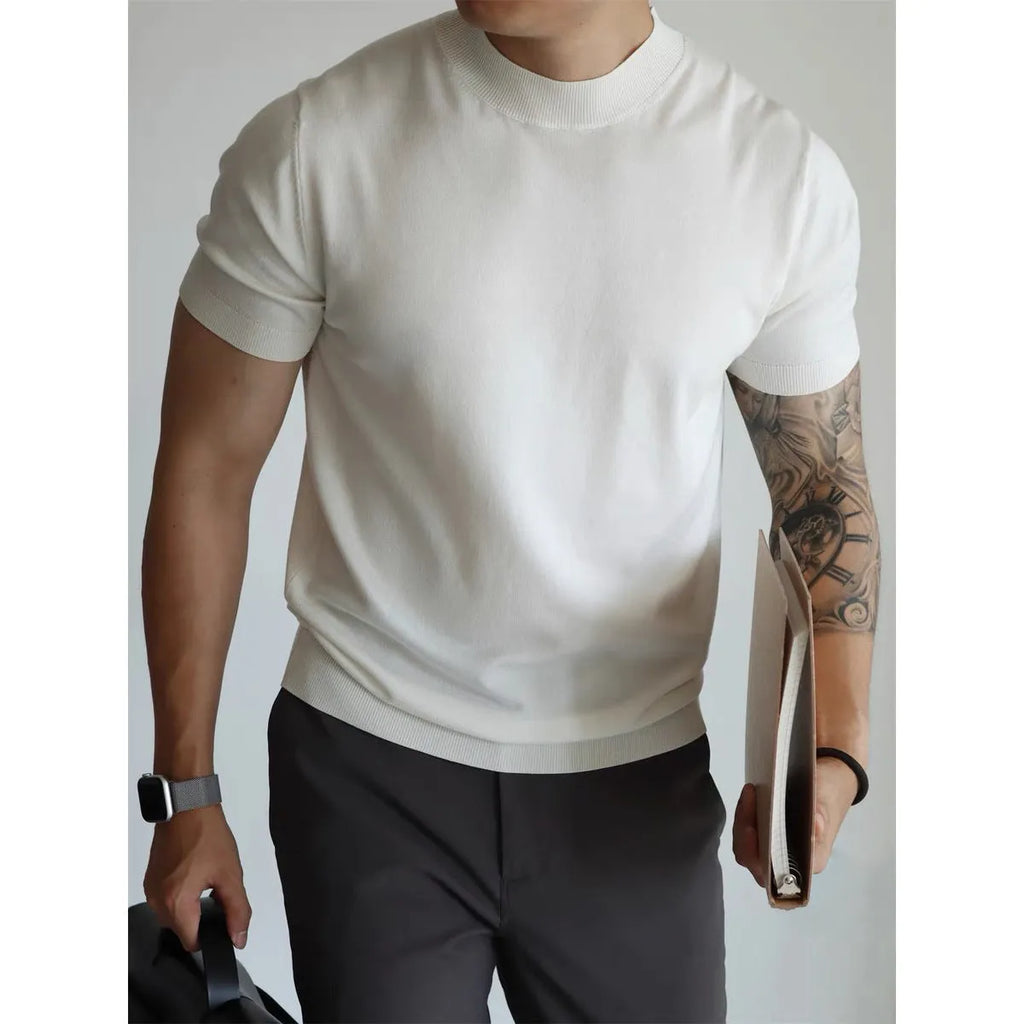 Men's slim-fit polyester t-shirt in thin knit fabric, shown in solid caramel colour