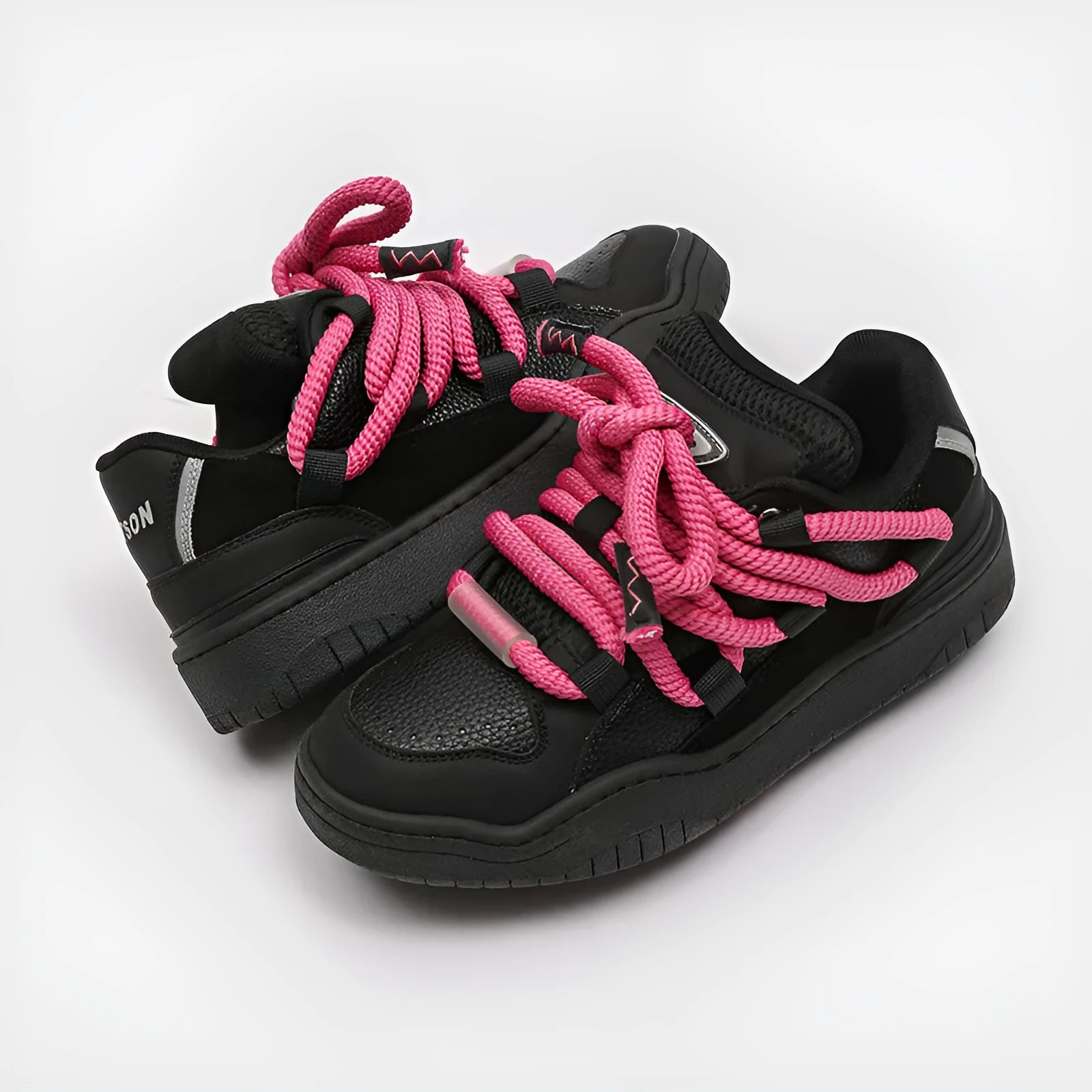 Breathable unisex casual lace-up shoes with a thick rubber sole and round toe in four colour options.