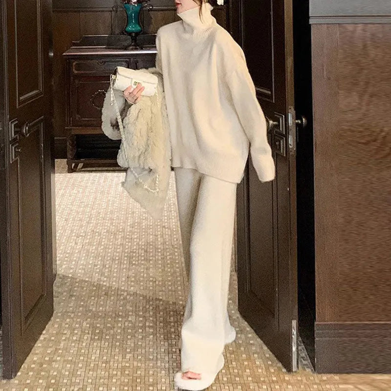 Women's casual sweater and wide leg trousers two-piece set in solid colour
