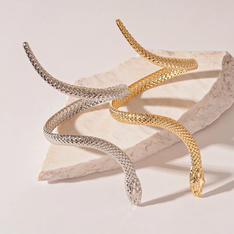 Gold twisted winding snakes design opening ring bracelet 2-piece jewellery set