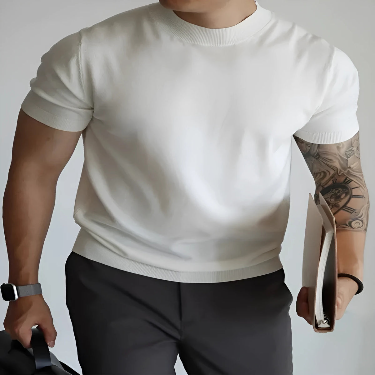 Men's slim-fit polyester t-shirt in thin knit fabric, shown in solid caramel colour