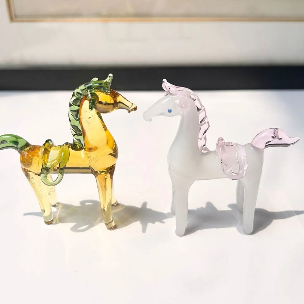 Brown and white glazed horse office decoration ornament with modern simplicity style