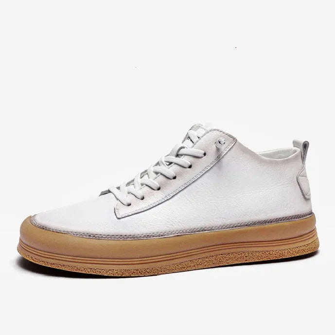 Men's black leather casual shoes with round toe and lace-up closure on rubber sole