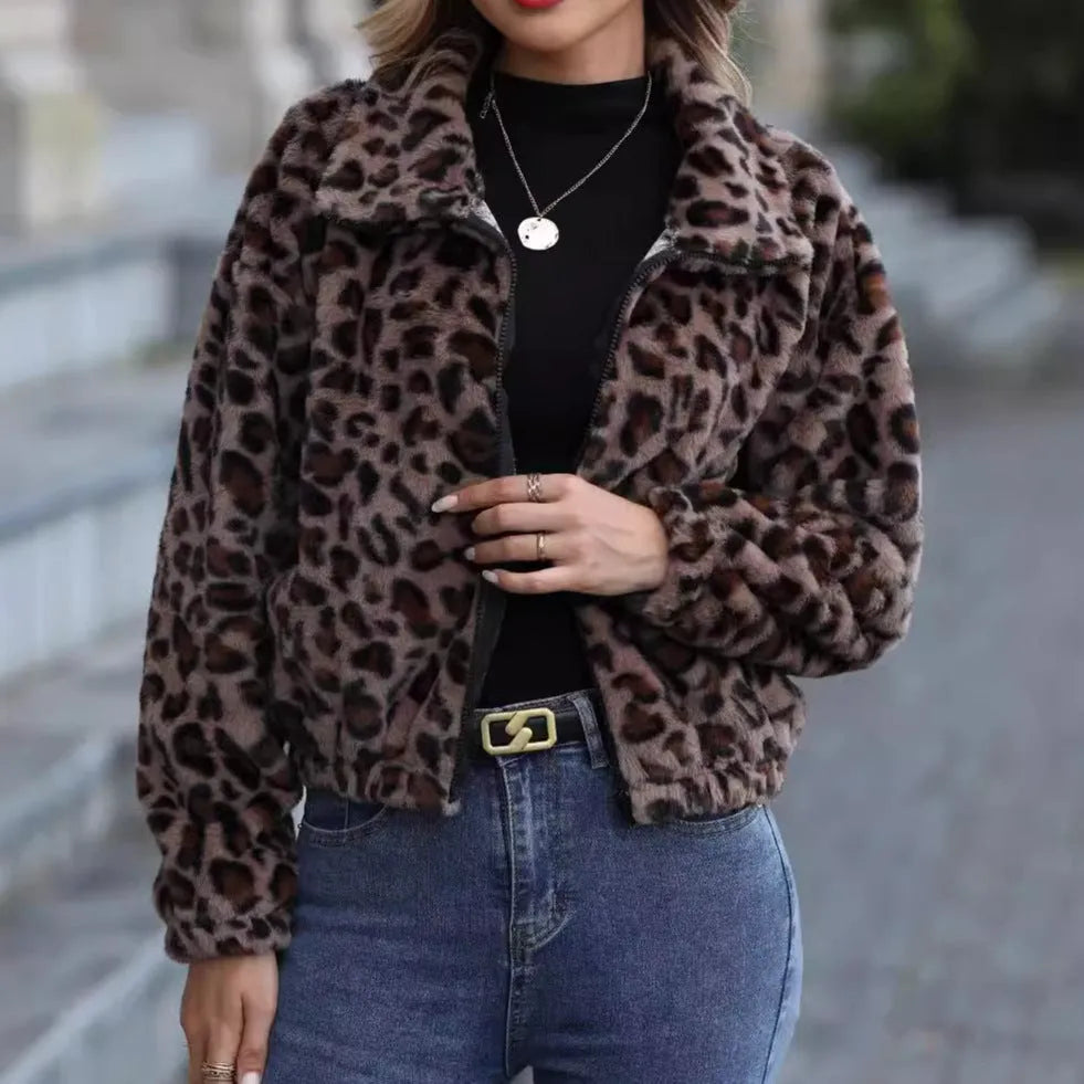 Women's leopard print plush coat with front zipper and loose street fashion styling