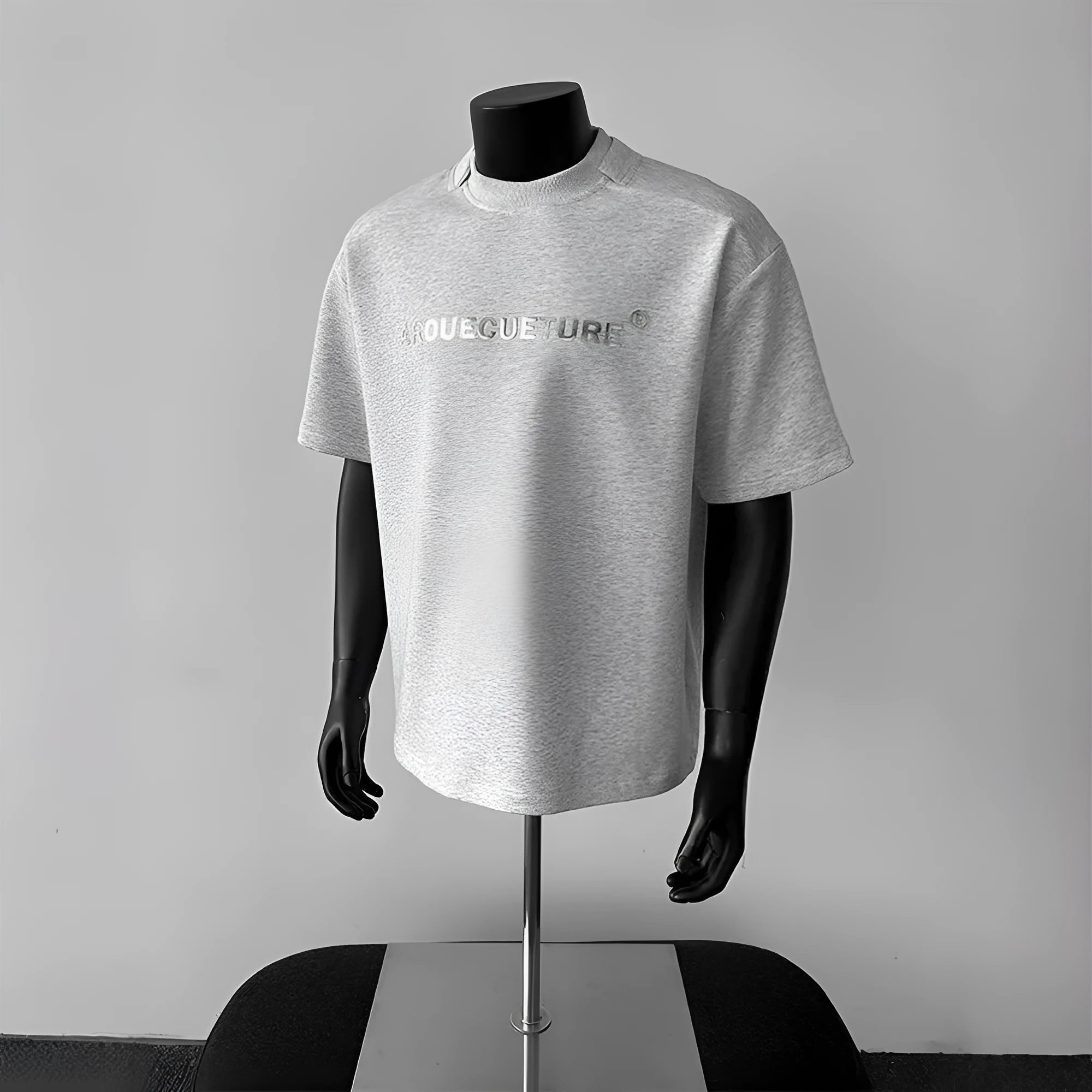 Men's loose fit pure cotton t-shirt with letter pattern in black white and light gray colors
