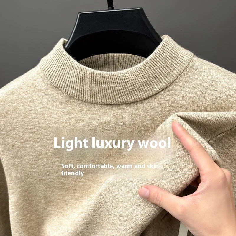 Men's solid colour half turtleneck knitwear pullover in fine wool yarn