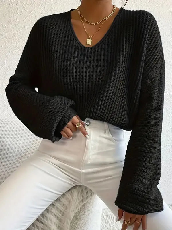 Women's solid colour long sleeve polyester pullover top in loose casual style