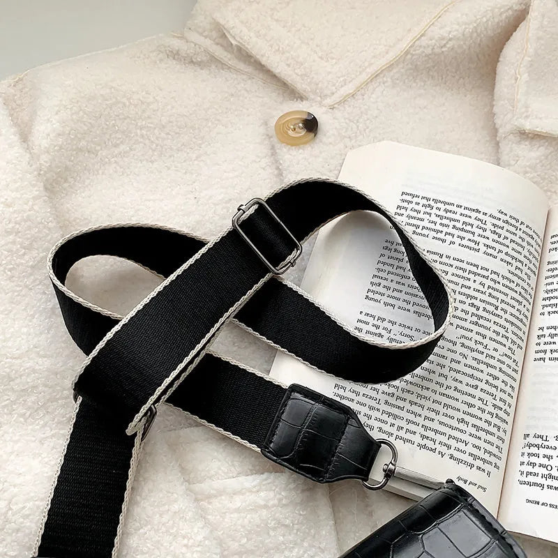Vintage crossbody bag in PU fabric, dimensions 20cm by 14cm by 7cm, shown in available colours.