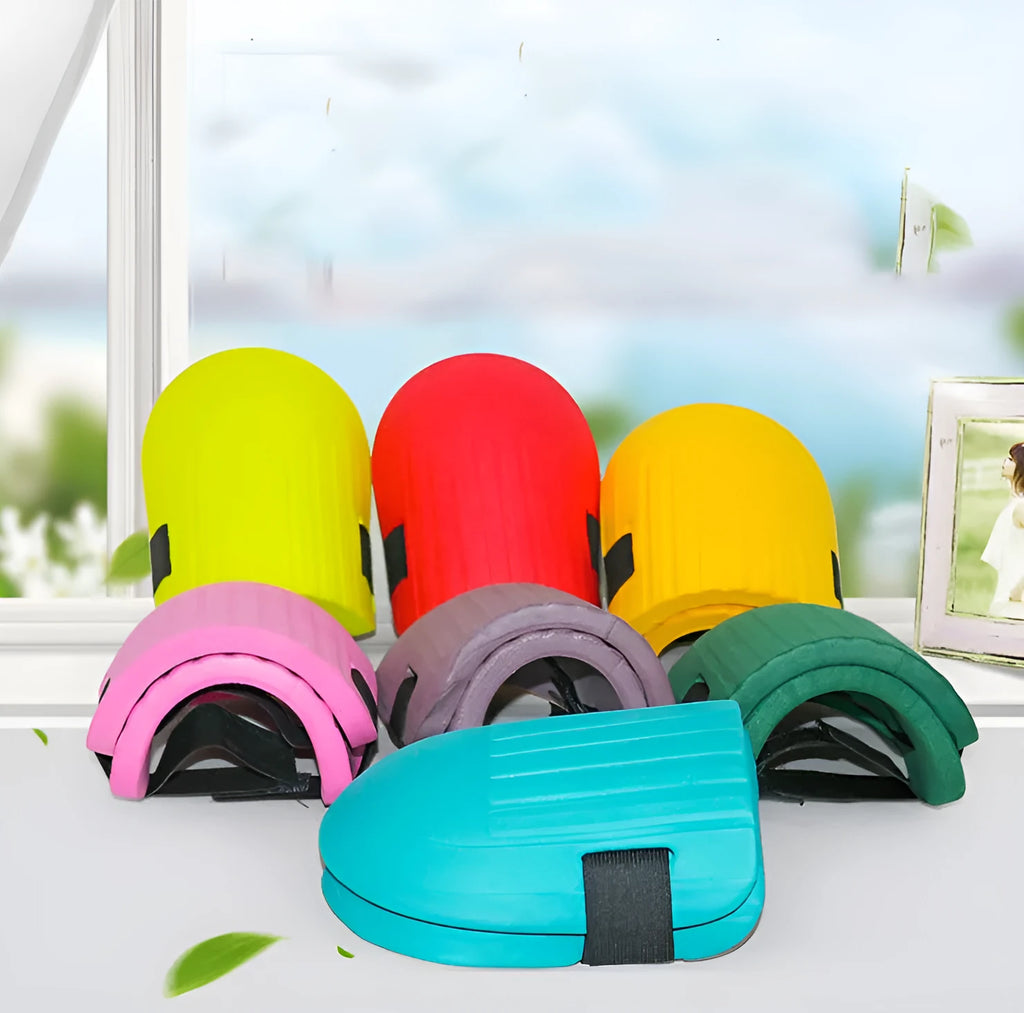 A pair of solid-colour EVA foam knee pads for gardening, shown in army green.