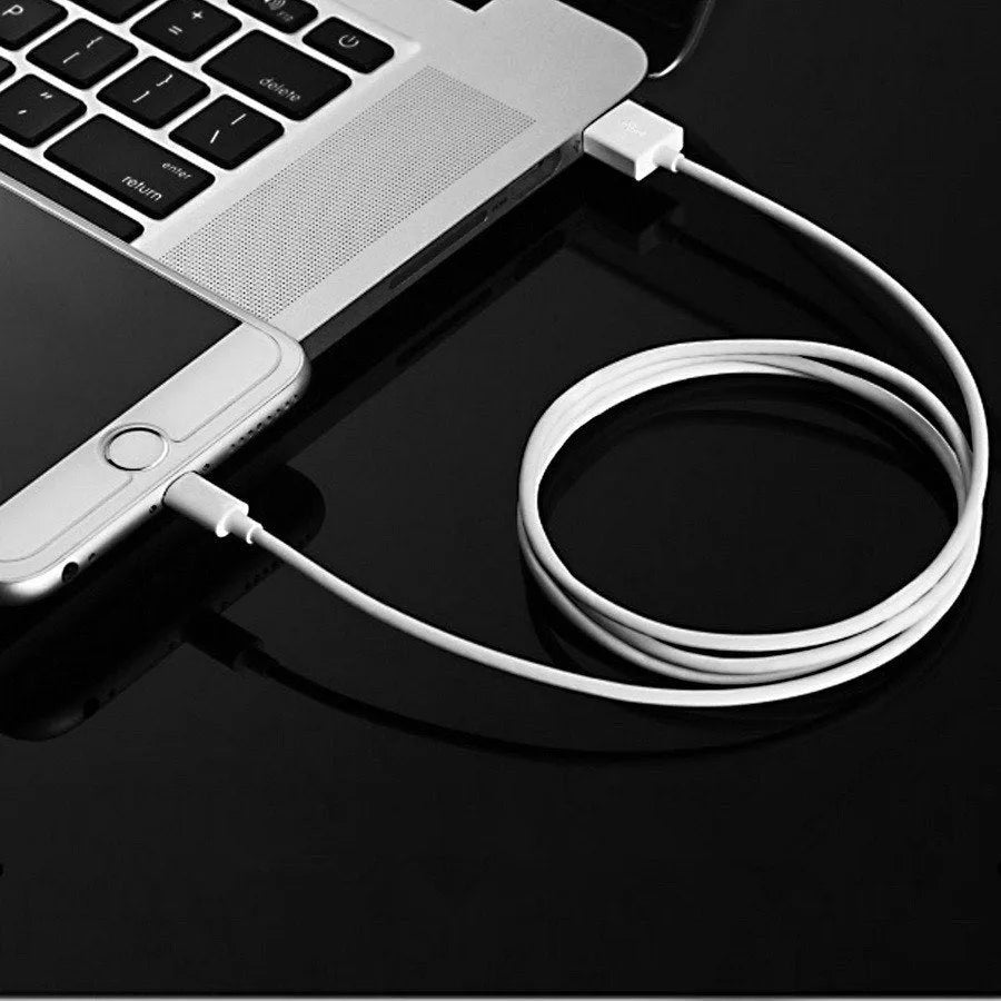 5V 2A USB wall charger unit with optional 1, 2, or 3 metre charging cable bundles for iPhone and iPad models