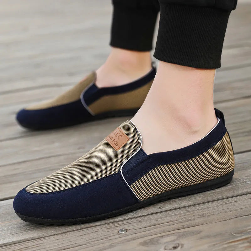 Men's grey and khaki canvas board shoes with round toe and rubber soles