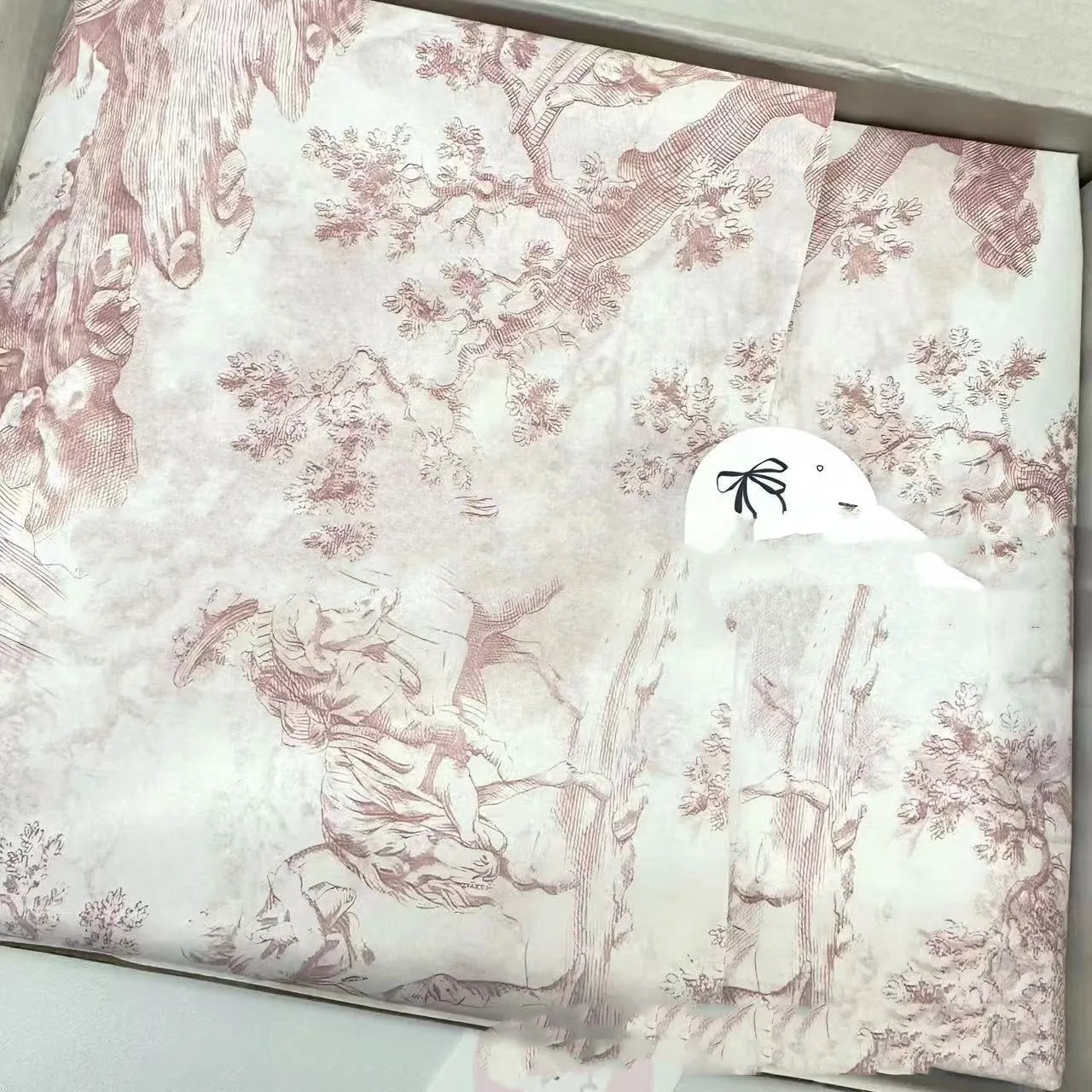 Single sheet of French-style retro MG tissue paper, colours pink-purple and green-purple, size 50cm by 70cm.