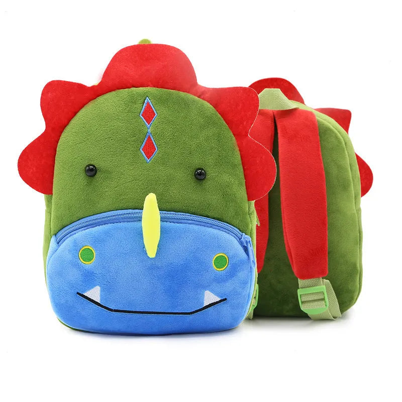 Children's plush backpack in animal design with dimensions 26cm high by 24cm wide