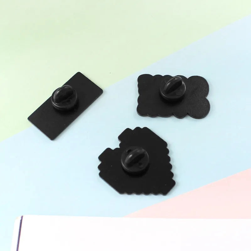 Stereo game console metal badge in alloy construction with independent OPP packaging