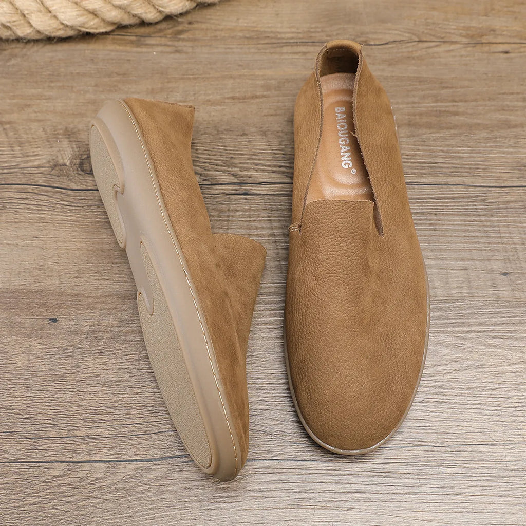 Handmade men's casual shoes in khaki with wedge heel and rubber sole