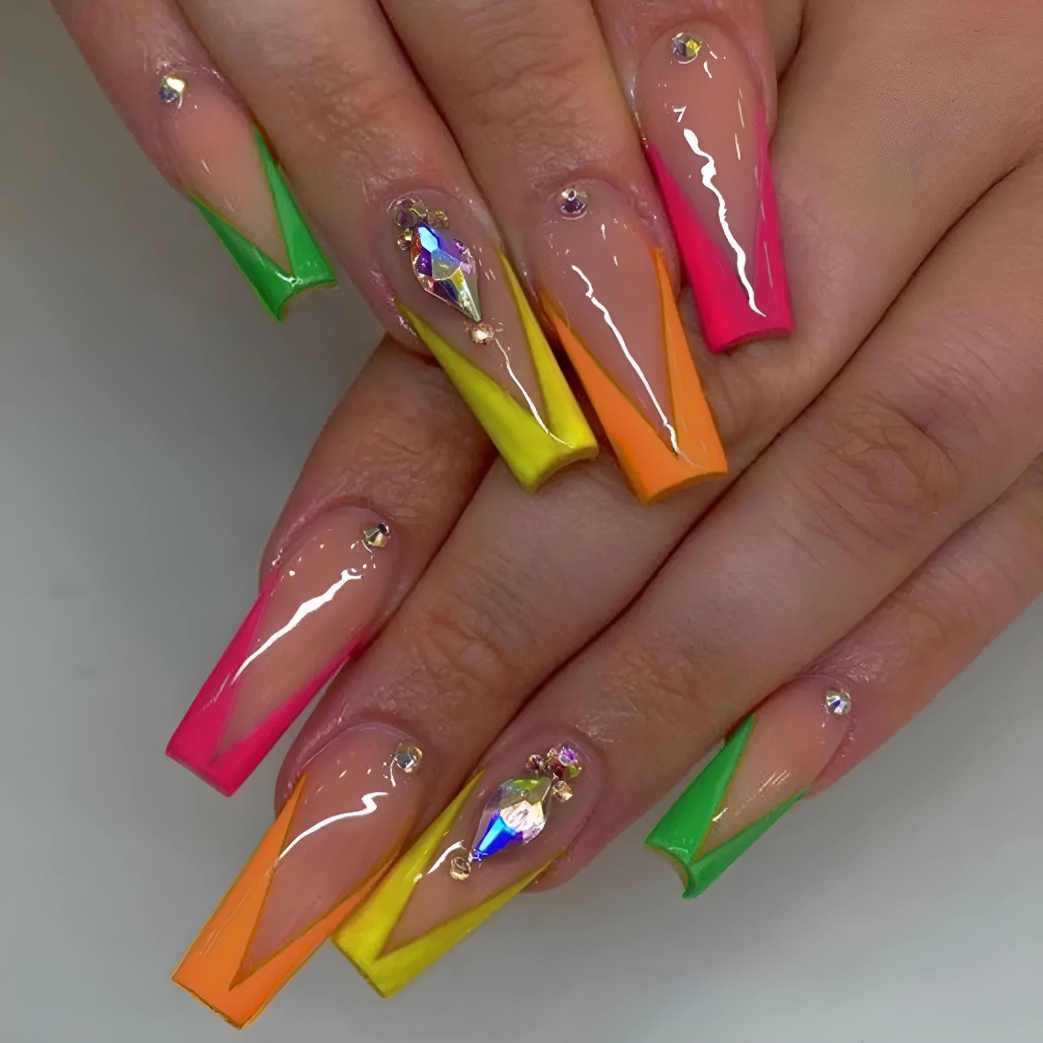Nail tip set with diamond colour French design and cartoon love cross heart pattern including jelly glue and filing tools