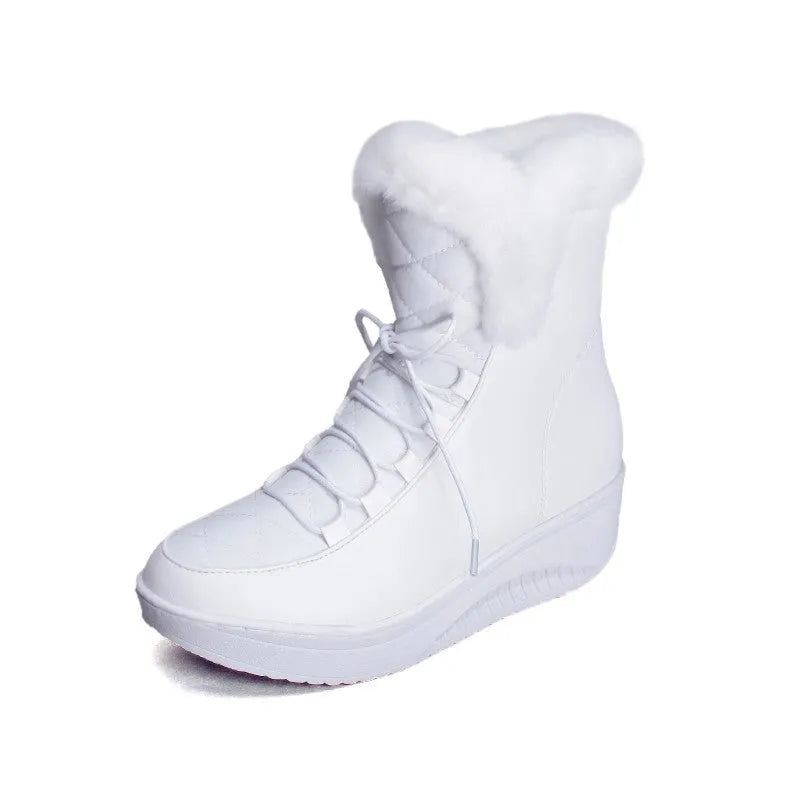 Black women's winter ankle boots with lace-up closure and a platform sole.