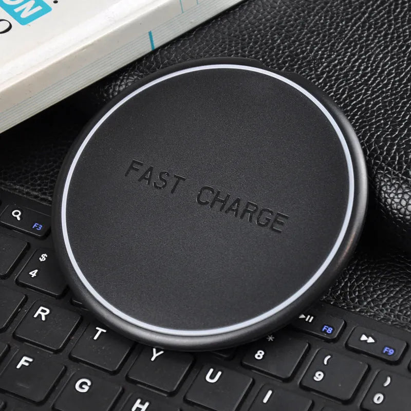 Black 10W wireless charging pad with Micro USB input, indication function, model KD-20.
