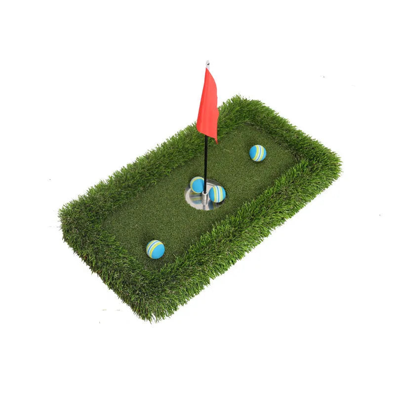 Green golf training mat with PP grass turf surface and EVA base in customisable sizes