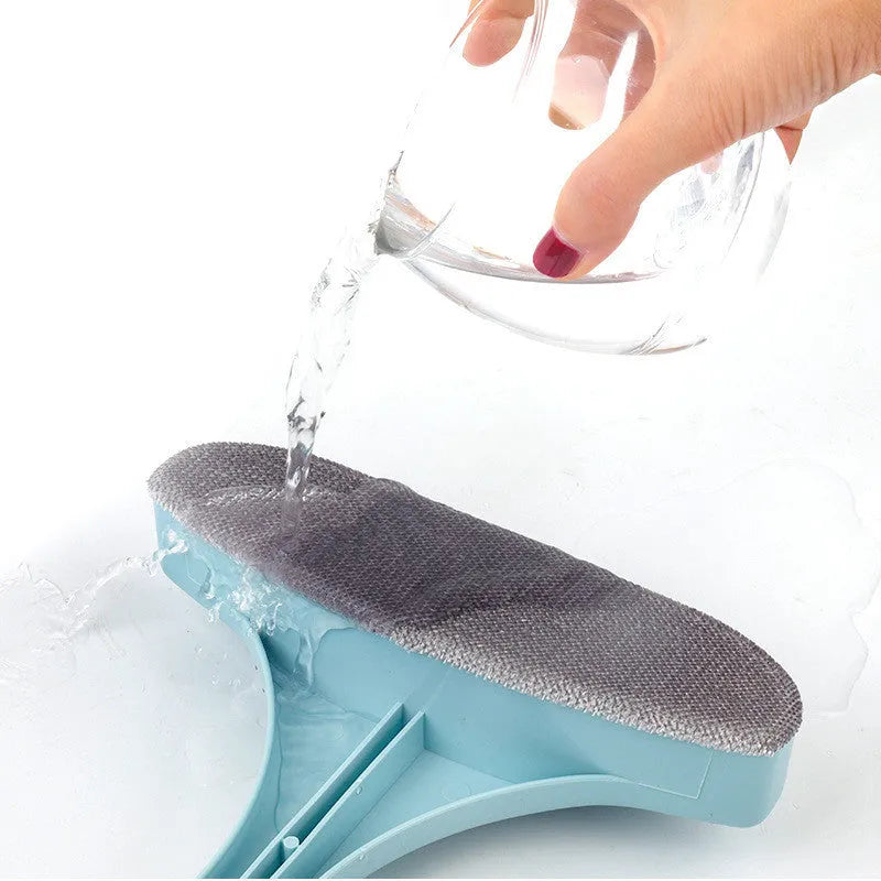 Blue window cleaning brush with double-sided sassafras fibres and gap brush attachment for screens and glass