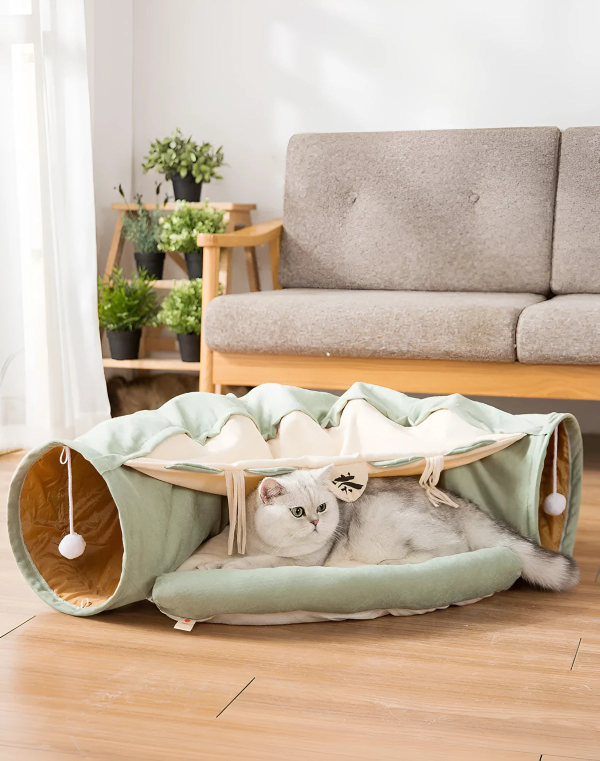 Collapsible cloth cat tunnel in Bar, Coffee, Matcha, or Pink colour, showing its 45cm diameter size.