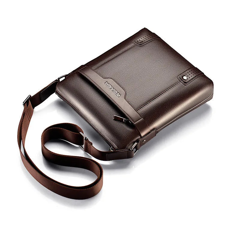 Men's medium casual shoulder bag in PU leather with a single strap and zipper
