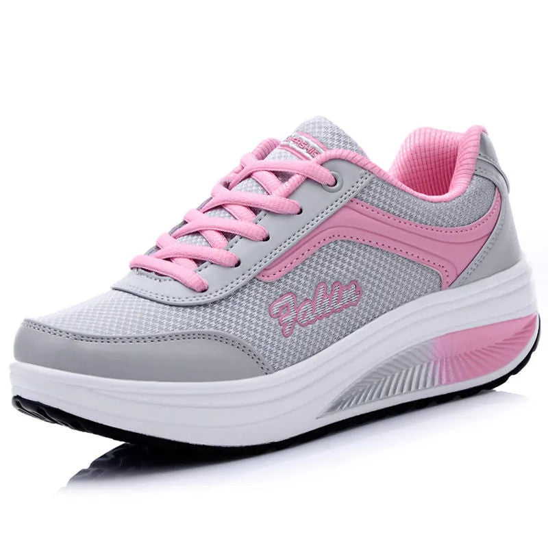 Women's heelless sports travel shoes in various colours with a 3-5cm middle heel on a size scale 35-42