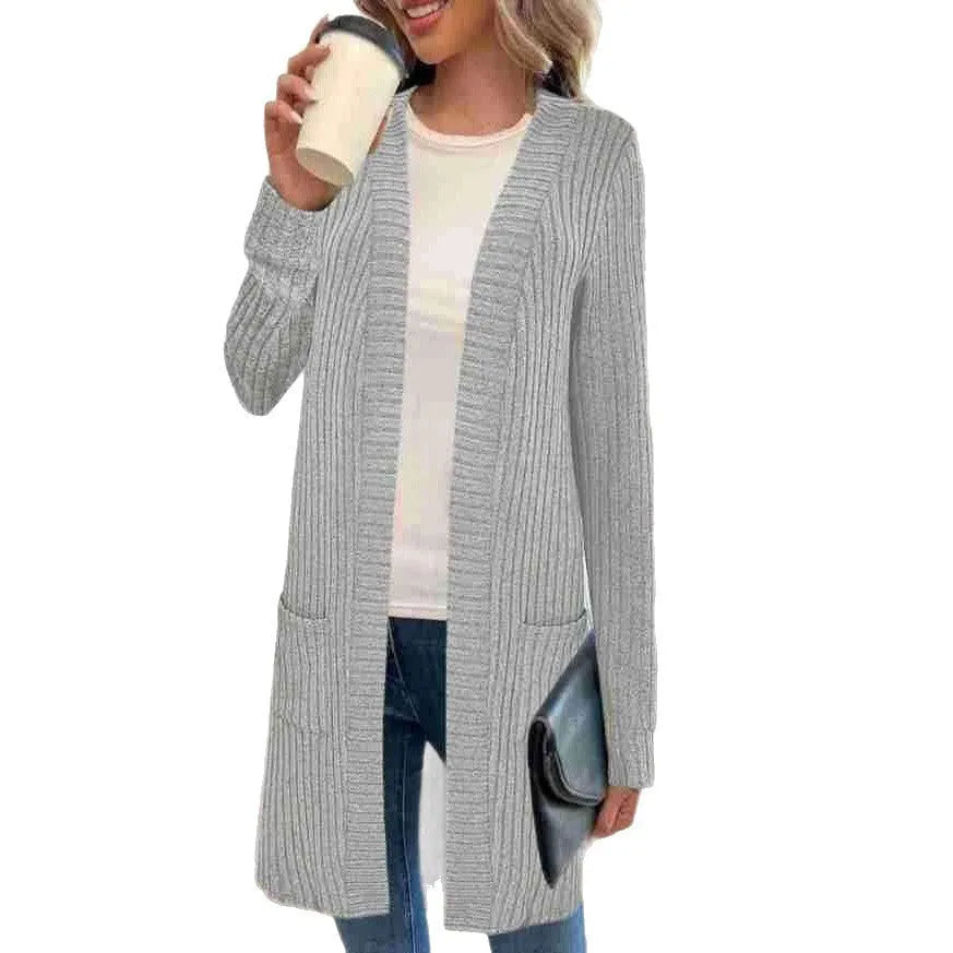 Long sleeve knitted cardigan jacket in black colour with loose pockets and regular sleeves