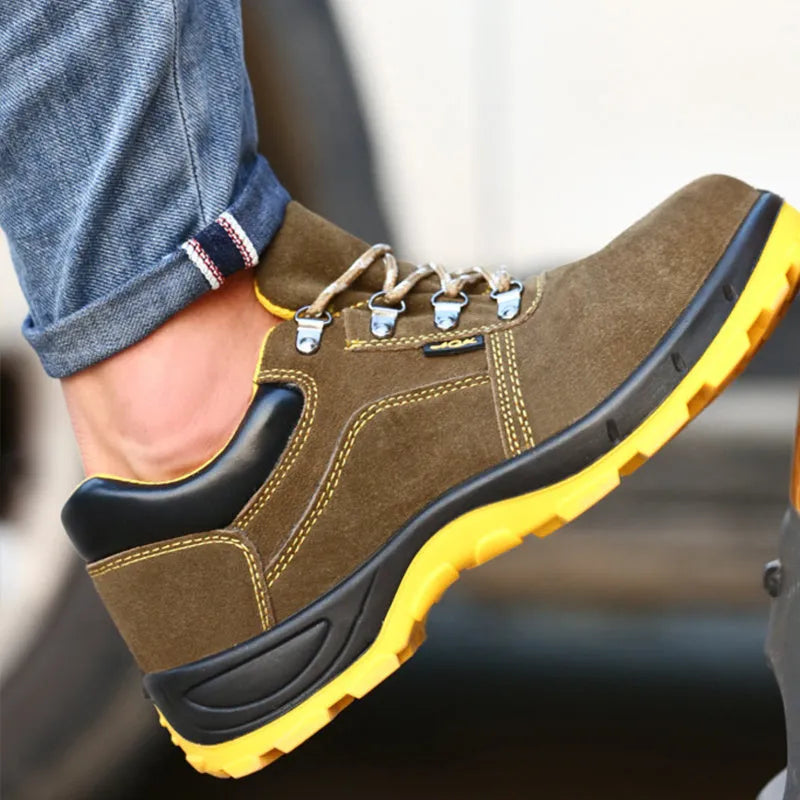 Bronze men's steel toe safety shoes with cow suede upper and non-slip sole