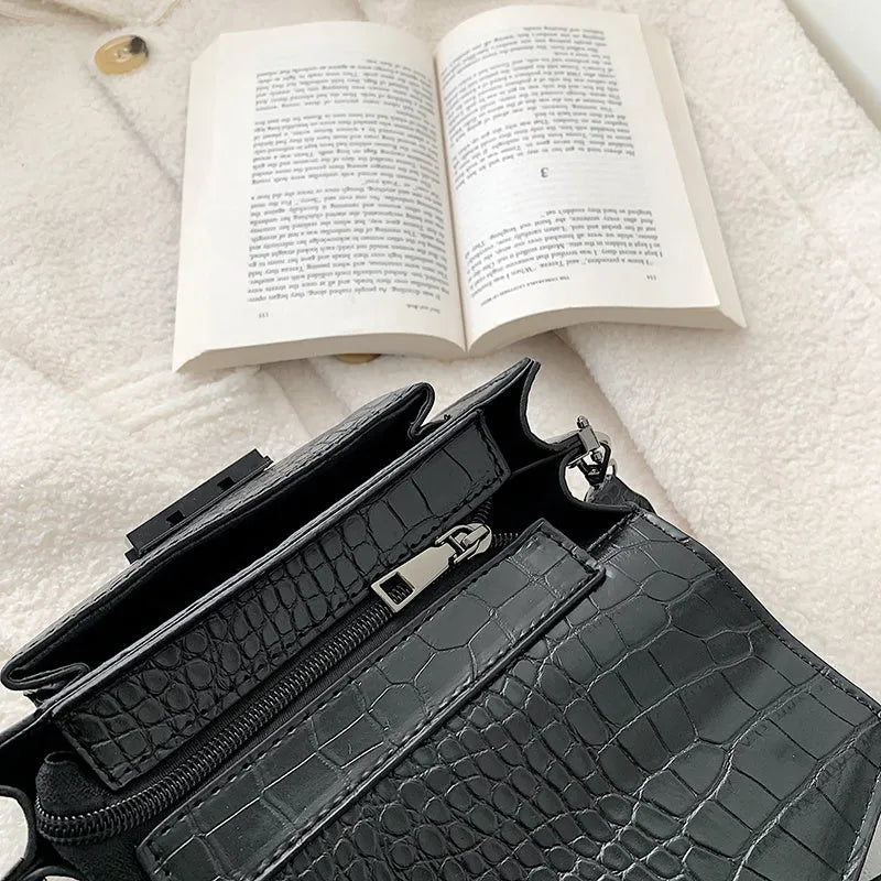 Vintage crossbody bag in PU fabric, dimensions 20cm by 14cm by 7cm, shown in available colours.