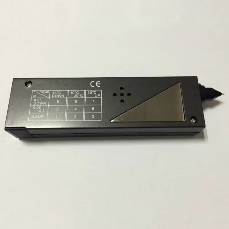 Black diamond thermal conductivity meter measuring 135x40x23mm with metal probe for gem testing