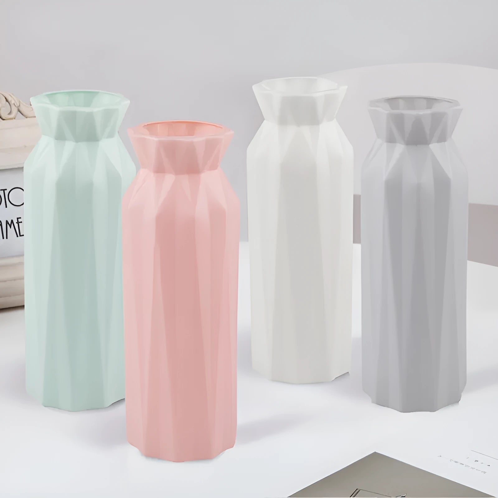 Drop-resistant melamine vase in grey, green, pink, or white for desktop or floor use.