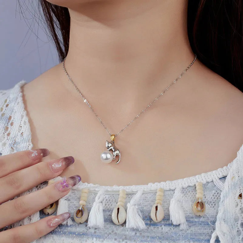 925 sterling silver clavicle chain necklace with feline pendant and electroplated finish