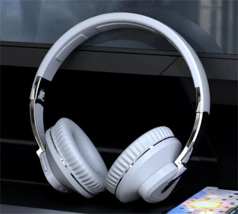 H3 wireless over-ear headset in four colour options showing all-inclusive ear cushions and control buttons