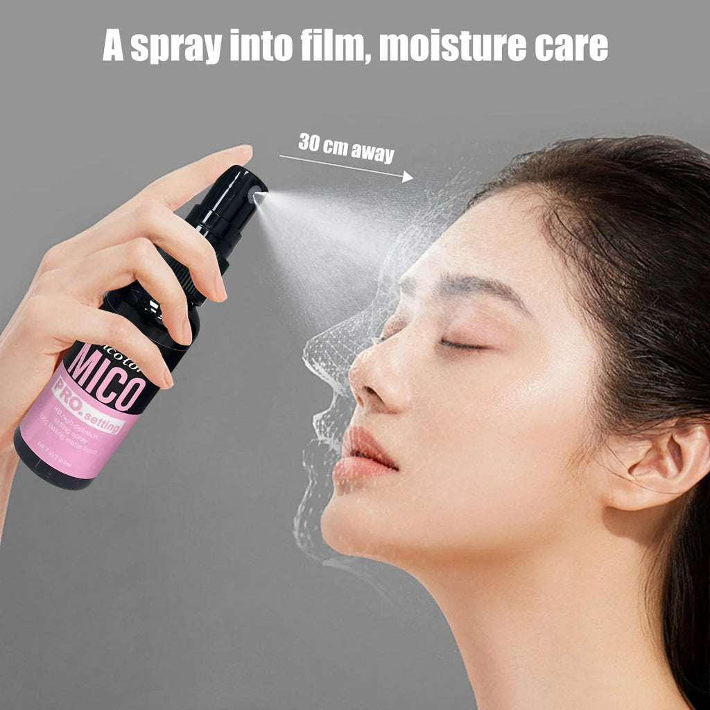 Two make-up spray bottles: 45ml pre-makeup primer lotion and 40ml finishing spray in monochrome design