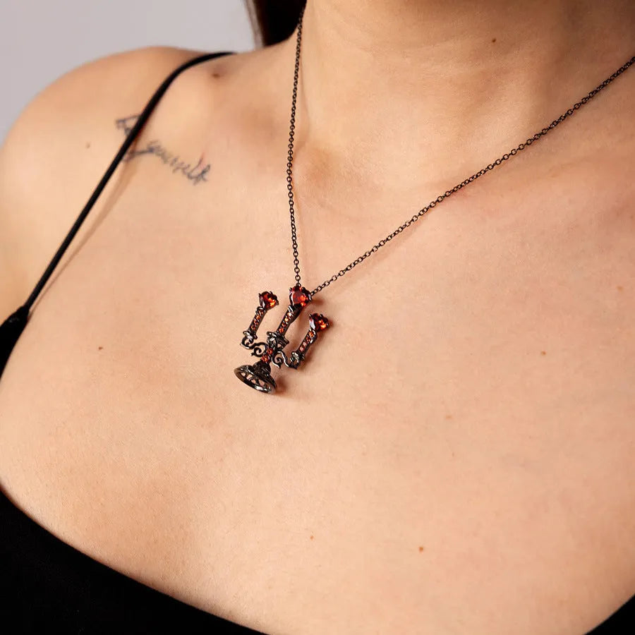 Retro candlestick gothic clavicle chain necklace with cross chain design