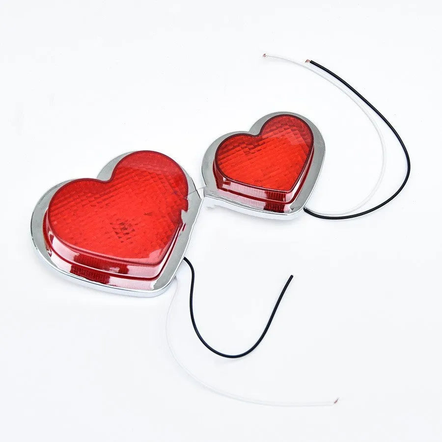 Red heart-shaped LED car sidelight for 12V vehicle fender mounting