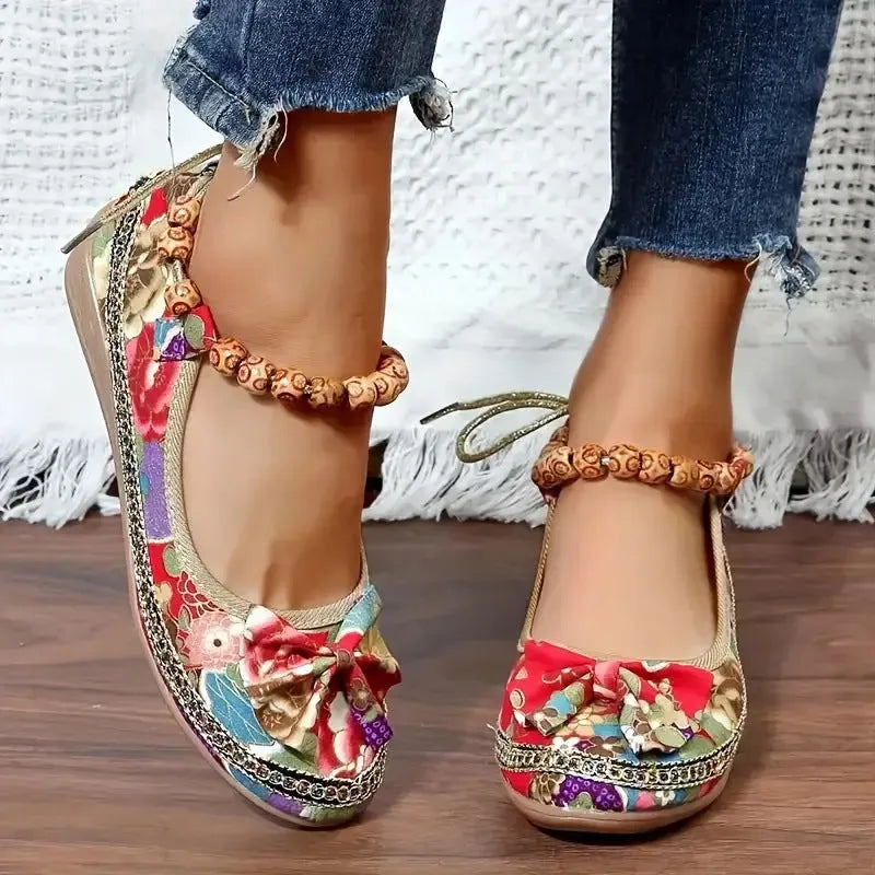 Women's plus size ethnic platform sandals with cloth upper and elastic band in black or red colours