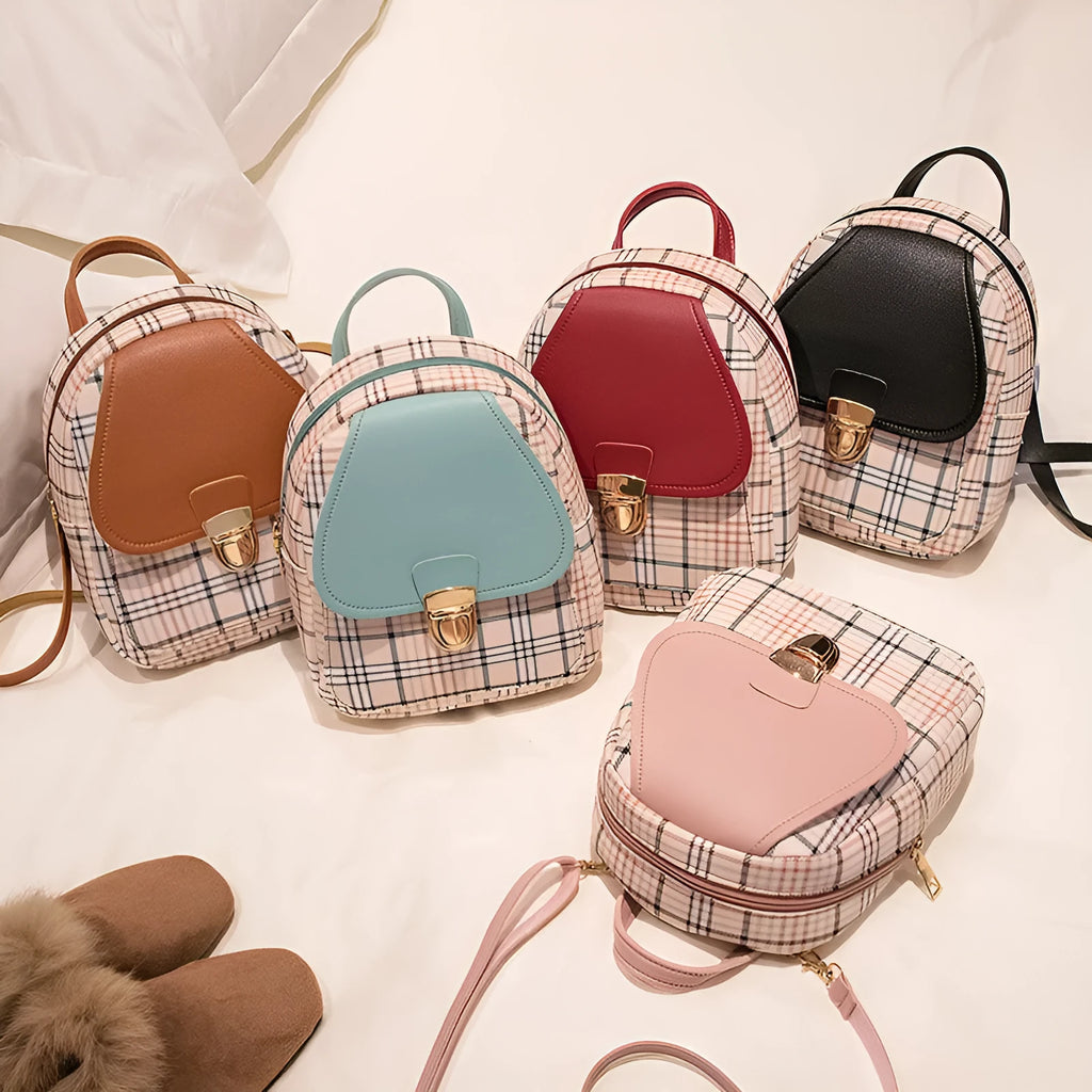 Diagonal phone bag in PU leather with adjustable strap in five colour options