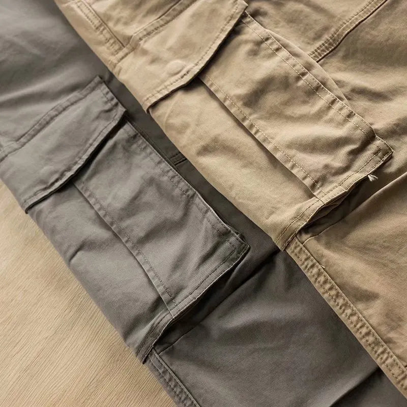Men's cotton labour protection trousers with multiple pockets in cropped length design