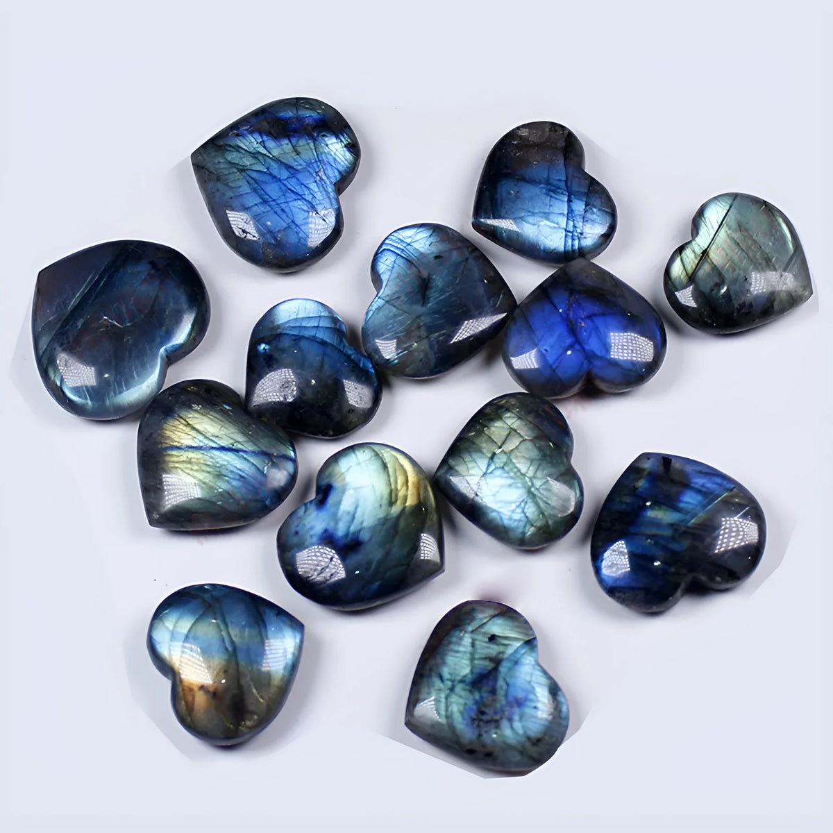 Natural pull feldspar heart-shaped handle pendant in blue ocean colour showing geometric design