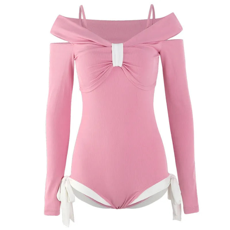 Women's long sleeve one-piece swimsuit in polyester fabric available in black or pink colours