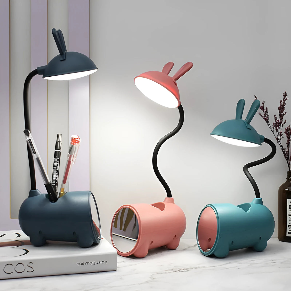 Cartoon-style USB desk lamp with pen container in green colour, dimensions 30cm long