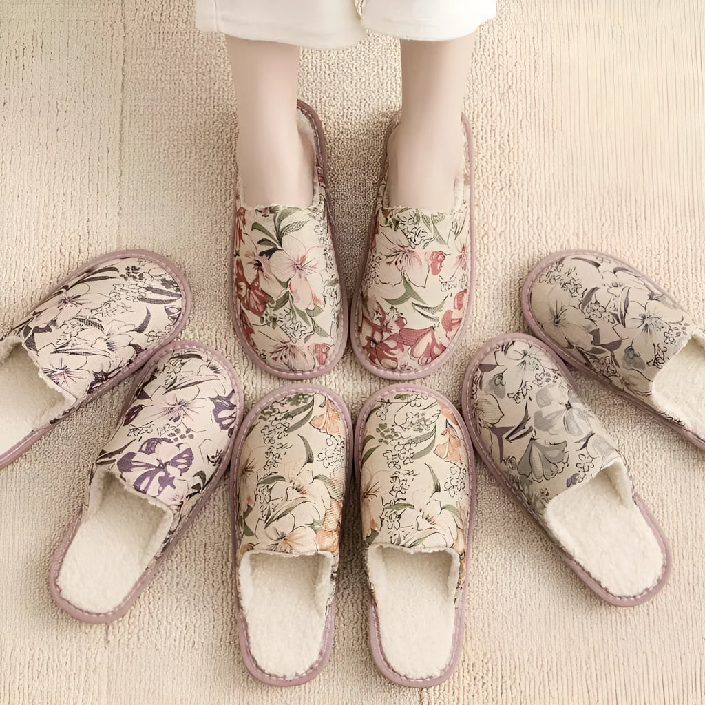 Cotton household slippers with linen surface and PVC sole in floral colour patterns