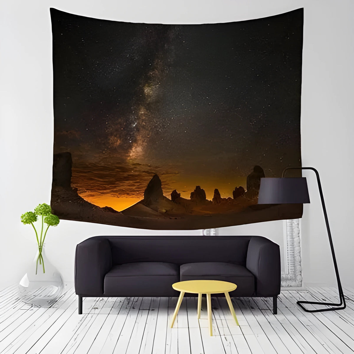 Rectangular plush polyester tapestry with geometric abstract pattern in 150x100cm or 150x130cm
