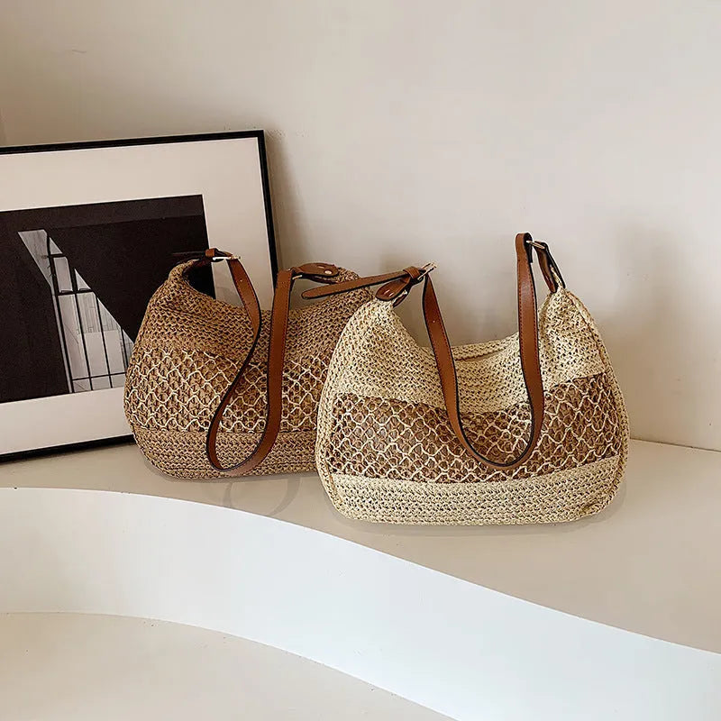 Women's straw cross body bag with soft construction and sandwich pocket in khaki colour