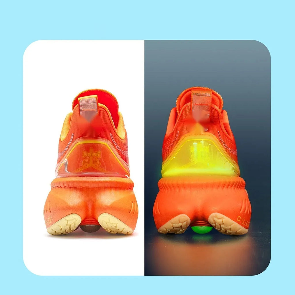 Low-top running shoes in multiple colours with PU mesh upper and rubber sole